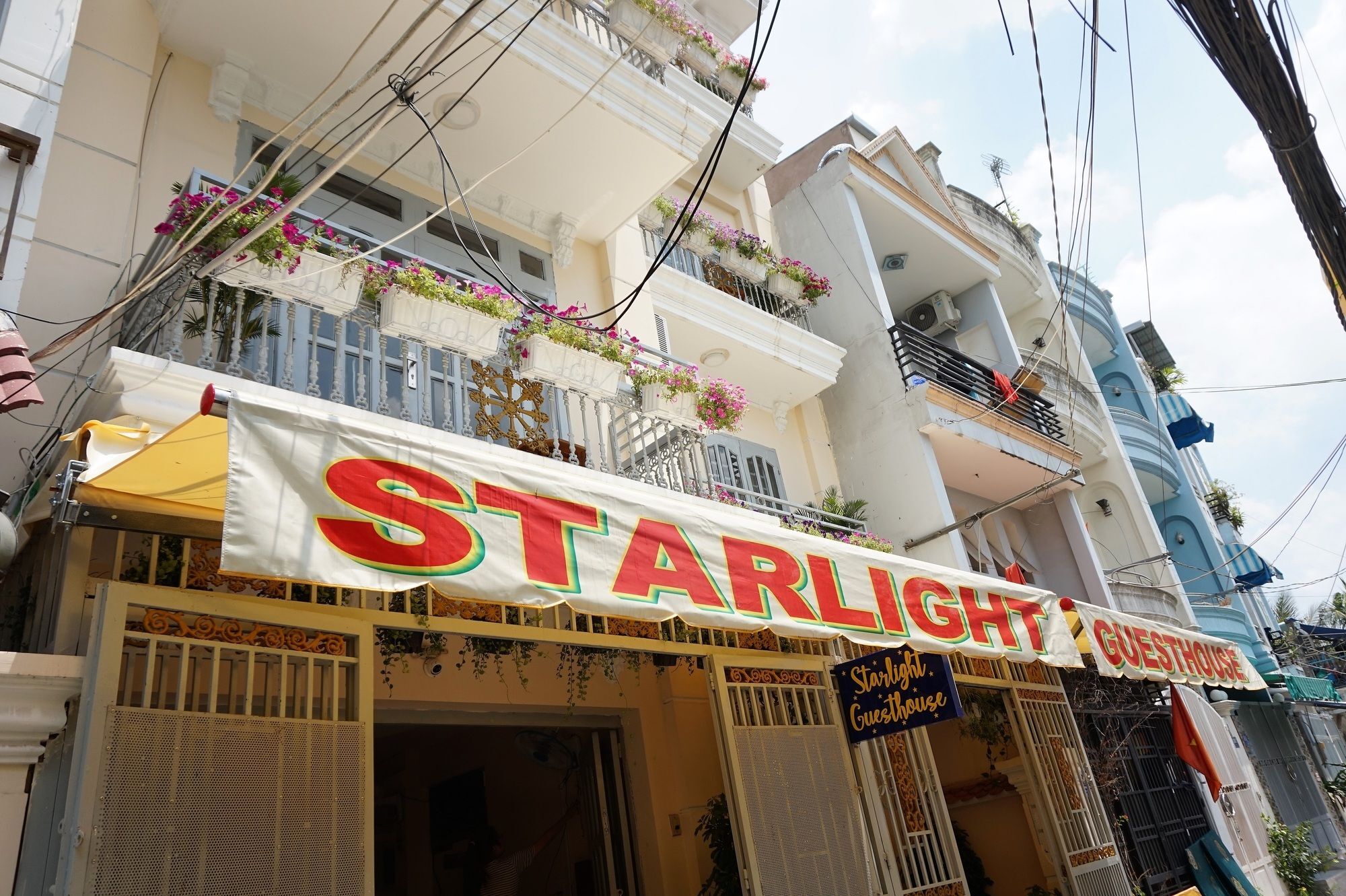 Reddoorz Near Khu Che Xuat Tan Thuan 2 Hotell Ho Chi Minh-staden Exteriör bild