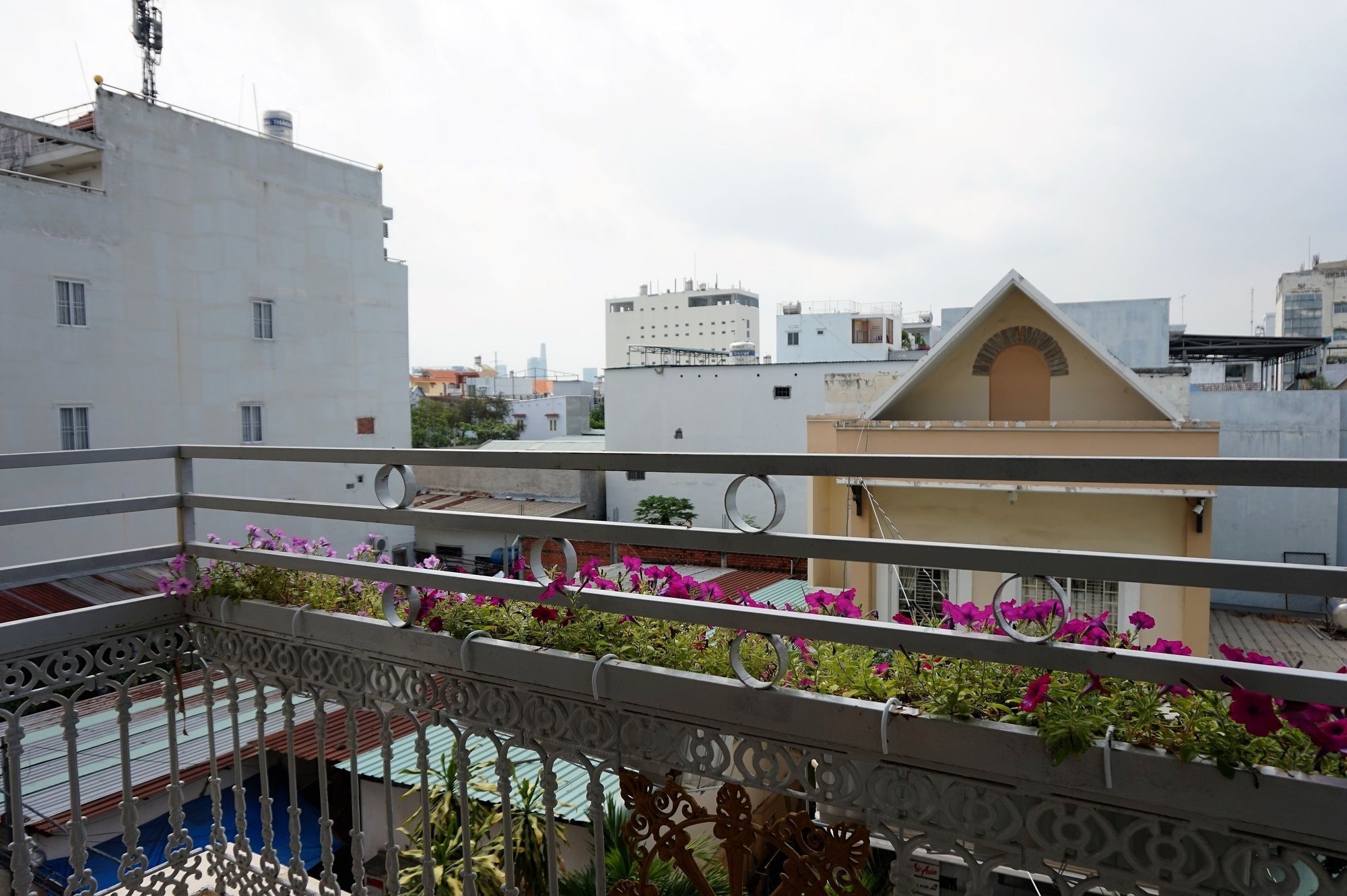 Reddoorz Near Khu Che Xuat Tan Thuan 2 Hotell Ho Chi Minh-staden Exteriör bild